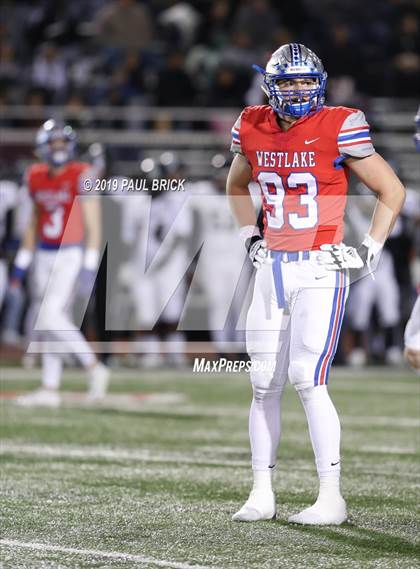 Thumbnail 3 in Westlake vs Cibolo Steele (UIL 6A Area Playoff) photogallery.