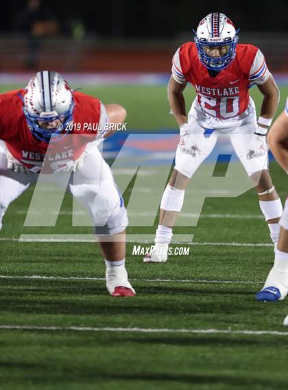 Thumbnail 2 in Westlake vs Cibolo Steele (UIL 6A Area Playoff) photogallery.