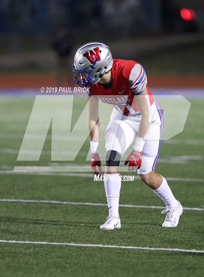 Thumbnail 2 in Westlake vs Cibolo Steele (UIL 6A Area Playoff) photogallery.