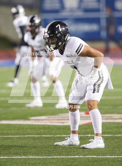 Thumbnail 3 in Westlake vs Cibolo Steele (UIL 6A Area Playoff) photogallery.