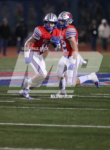Thumbnail 1 in Westlake vs Cibolo Steele (UIL 6A Area Playoff) photogallery.