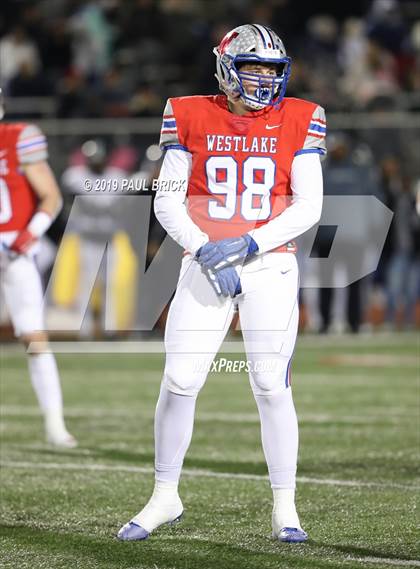 Thumbnail 2 in Westlake vs Cibolo Steele (UIL 6A Area Playoff) photogallery.