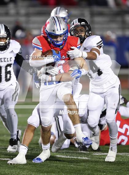 Thumbnail 2 in Westlake vs Cibolo Steele (UIL 6A Area Playoff) photogallery.