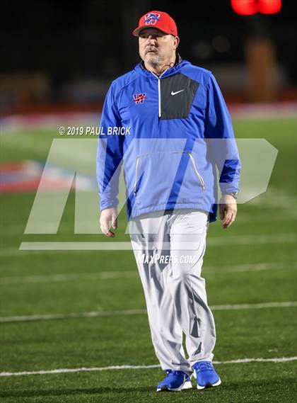 Thumbnail 1 in Westlake vs Cibolo Steele (UIL 6A Area Playoff) photogallery.