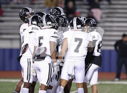 Thumbnail 3 in Westlake vs Cibolo Steele (UIL 6A Area Playoff) photogallery.