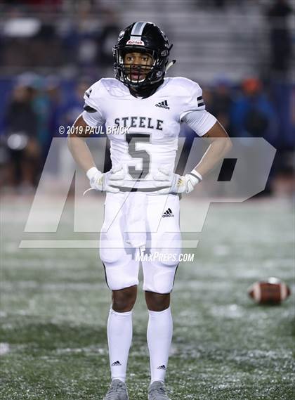 Thumbnail 1 in Westlake vs Cibolo Steele (UIL 6A Area Playoff) photogallery.