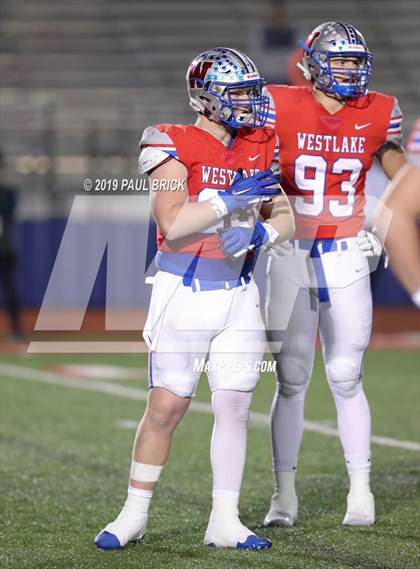 Thumbnail 2 in Westlake vs Cibolo Steele (UIL 6A Area Playoff) photogallery.