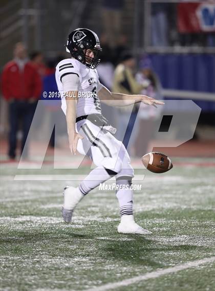 Thumbnail 2 in Westlake vs Cibolo Steele (UIL 6A Area Playoff) photogallery.