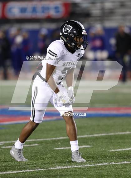 Thumbnail 2 in Westlake vs Cibolo Steele (UIL 6A Area Playoff) photogallery.