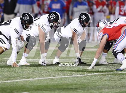 Thumbnail 3 in Westlake vs Cibolo Steele (UIL 6A Area Playoff) photogallery.