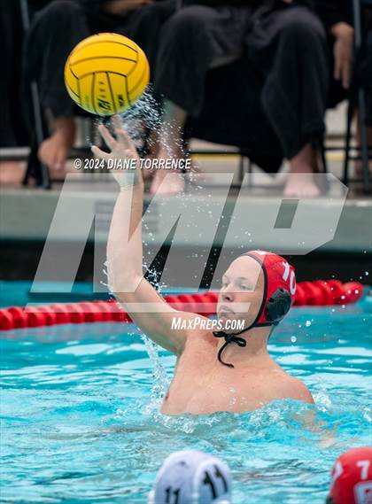 Thumbnail 2 in Servite @ Orange Lutheran photogallery.