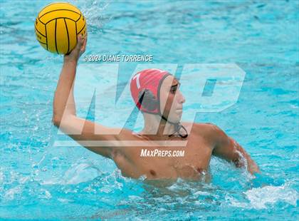 Thumbnail 2 in Servite @ Orange Lutheran photogallery.