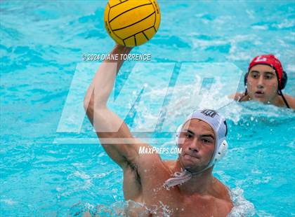 Thumbnail 3 in Servite @ Orange Lutheran photogallery.