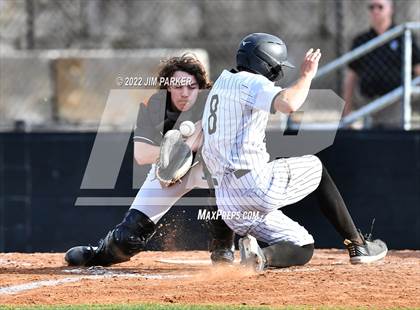 Thumbnail 2 in Hutto @ Vandegrift photogallery.