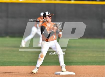 Thumbnail 2 in Hutto @ Vandegrift photogallery.