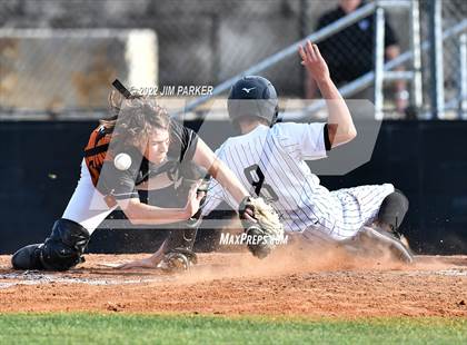 Thumbnail 1 in Hutto @ Vandegrift photogallery.