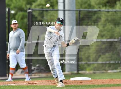 Thumbnail 1 in Hutto @ Vandegrift photogallery.
