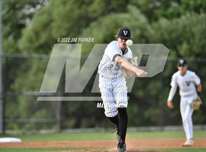 Thumbnail 1 in Hutto @ Vandegrift photogallery.