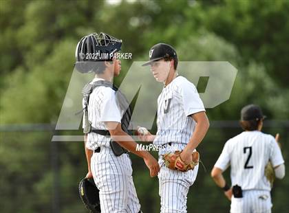 Thumbnail 3 in Hutto @ Vandegrift photogallery.
