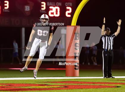 Thumbnail 1 in Newsome @ Bloomingdale photogallery.