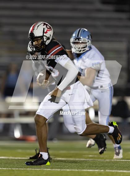 Thumbnail 1 in Newsome @ Bloomingdale photogallery.