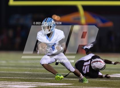 Thumbnail 1 in Newsome @ Bloomingdale photogallery.