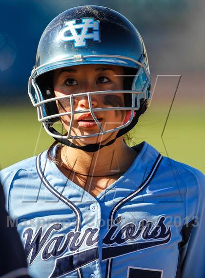 Thumbnail 1 in Valley Christian vs. Archbishop Mitty photogallery.