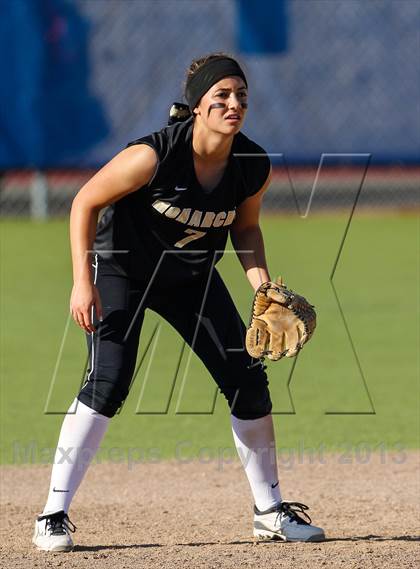 Thumbnail 1 in Valley Christian vs. Archbishop Mitty photogallery.