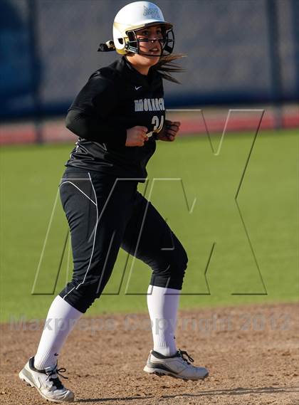 Thumbnail 3 in Valley Christian vs. Archbishop Mitty photogallery.