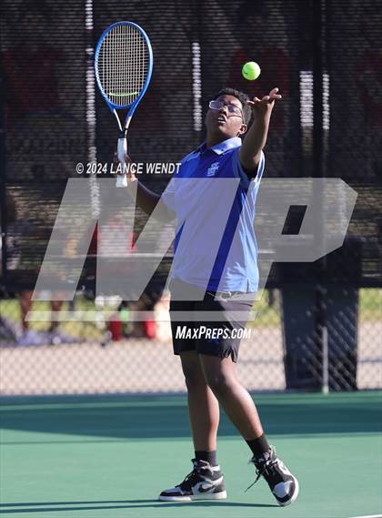 Thumbnail 2 in CHSAA 4A Region 1-Hinkley photogallery.