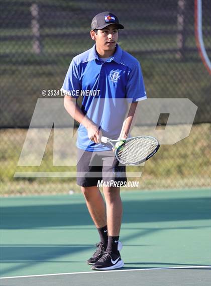 Thumbnail 3 in CHSAA 4A Region 1-Hinkley photogallery.