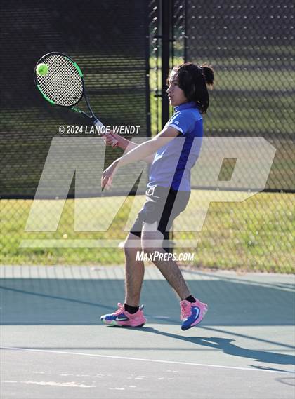 Thumbnail 1 in CHSAA 4A Region 1-Hinkley photogallery.