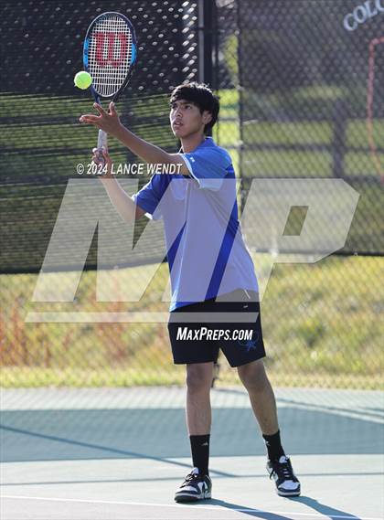 Thumbnail 1 in CHSAA 4A Region 1-Hinkley photogallery.