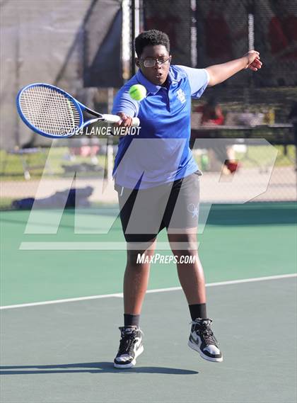 Thumbnail 1 in CHSAA 4A Region 1-Hinkley photogallery.