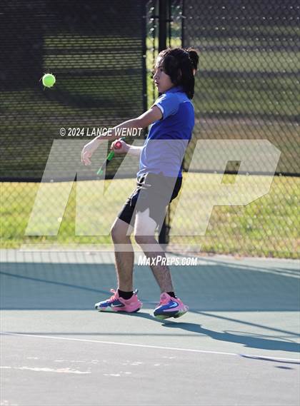 Thumbnail 3 in CHSAA 4A Region 1-Hinkley photogallery.