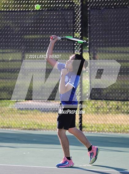 Thumbnail 1 in CHSAA 4A Region 1-Hinkley photogallery.