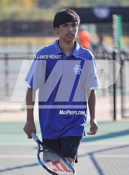 Thumbnail 3 in CHSAA 4A Region 1-Hinkley photogallery.