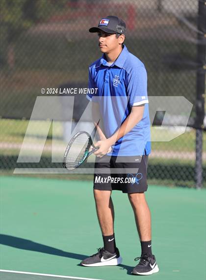 Thumbnail 2 in CHSAA 4A Region 1-Hinkley photogallery.