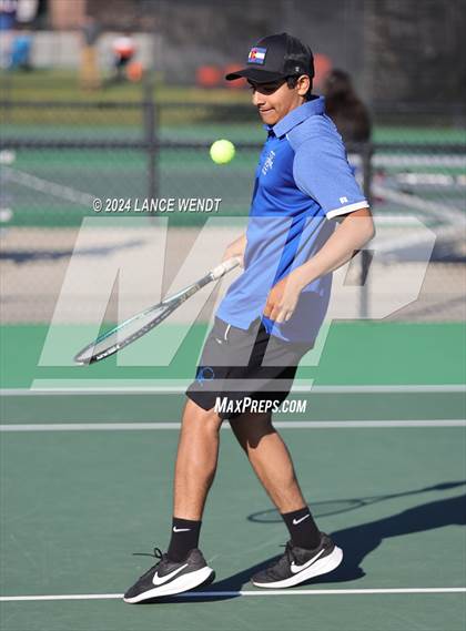 Thumbnail 1 in CHSAA 4A Region 1-Hinkley photogallery.
