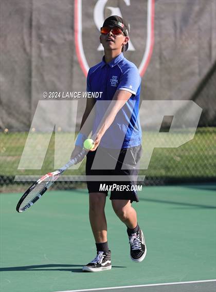 Thumbnail 2 in CHSAA 4A Region 1-Hinkley photogallery.