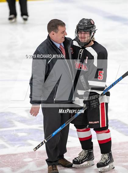 Thumbnail 1 in Bedford vs Concord (NHIAA D1 Semifinal) photogallery.