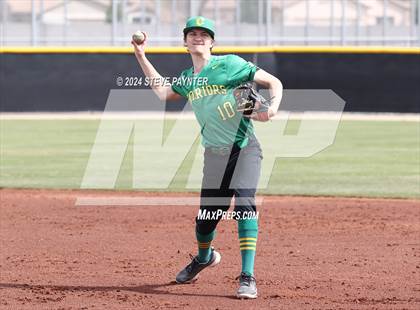 Thumbnail 2 in Lake Park vs. Cleveland (Coach Bob National Invitational) photogallery.