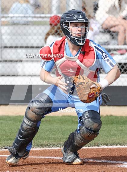 Thumbnail 3 in Lake Park vs. Cleveland (Coach Bob National Invitational) photogallery.