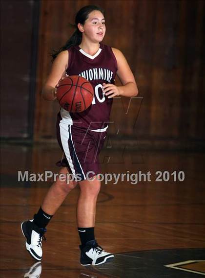 Thumbnail 1 in Union Mine vs. Liberty Ranch (Placer Classic) photogallery.