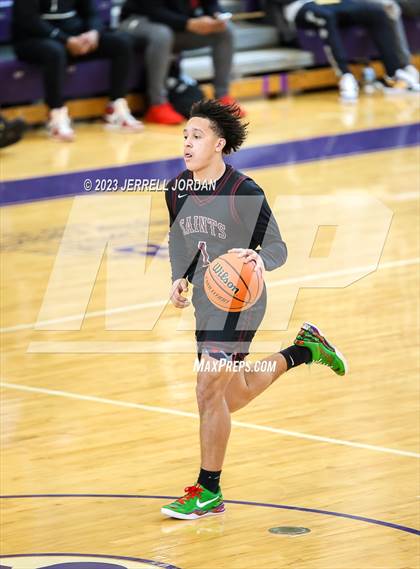 Thumbnail 3 in St. Anne's-Belfield vs Ravenscroft (John Wall Holiday Invitational) photogallery.