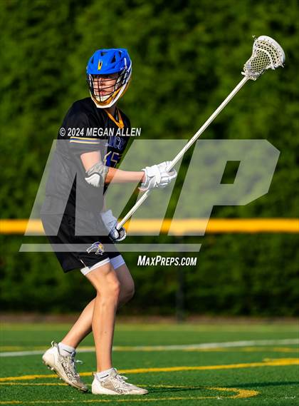 Thumbnail 3 in Lincoln @ Centerville (OHSAA Division I Round 2) photogallery.