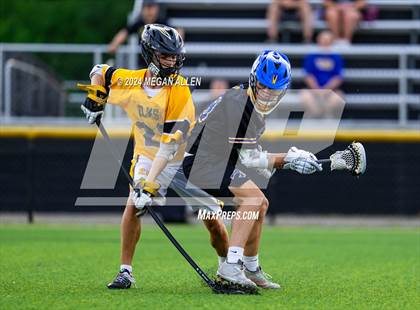 Thumbnail 1 in Lincoln @ Centerville (OHSAA Division I Round 2) photogallery.