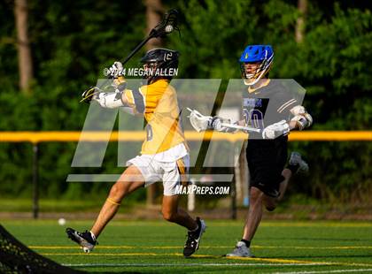 Thumbnail 3 in Lincoln @ Centerville (OHSAA Division I Round 2) photogallery.