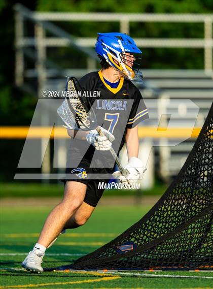 Thumbnail 1 in Lincoln @ Centerville (OHSAA Division I Round 2) photogallery.