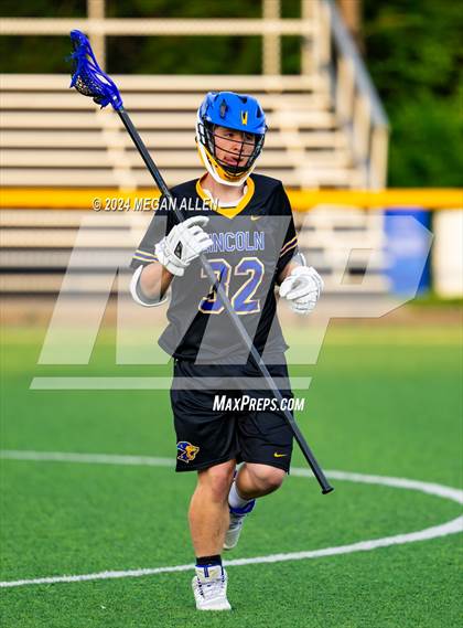 Thumbnail 3 in Lincoln @ Centerville (OHSAA Division I Round 2) photogallery.